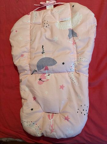 Coussin  pour chaise de bébé 