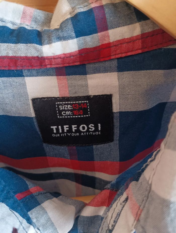 Chemise Tiffosi taille 13-14 ans en très bon état