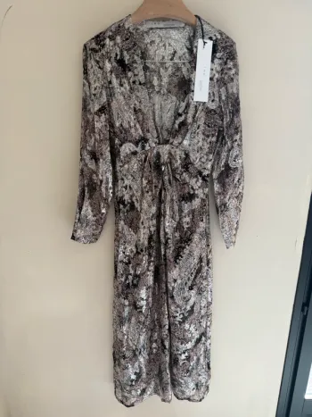 Robe IRO “Rouniea”