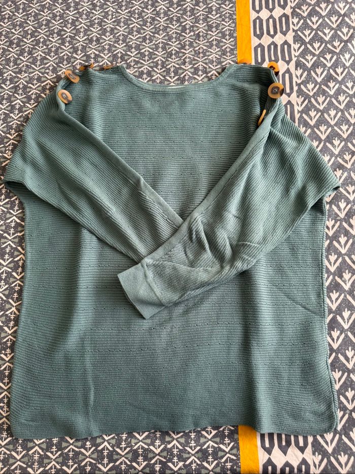 Pull camaïeu