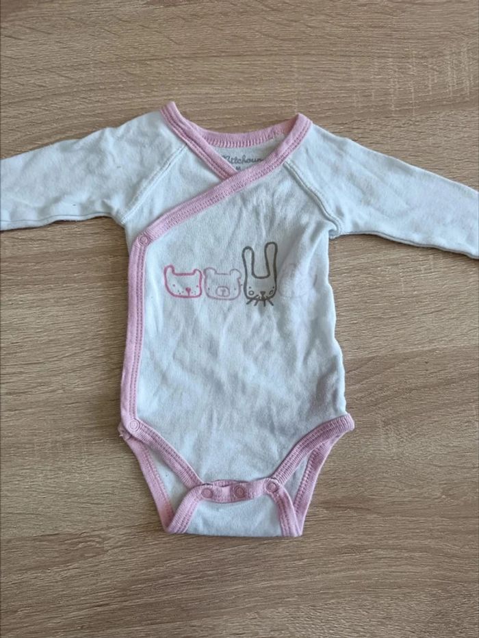 C44 Lot bodies kitchoun / petit bateau 1 mois - photo numéro 3