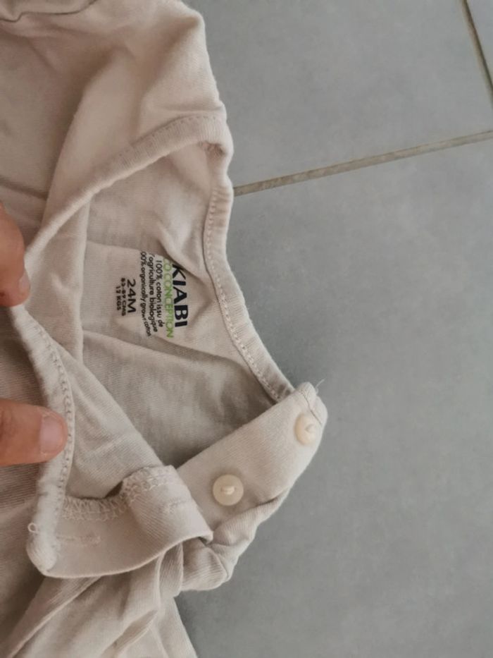 Tee-shirt manche longue kiabi 24 mois - photo numéro 2