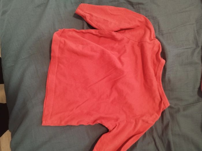 T shirt manche longue 12 mois - photo numéro 2