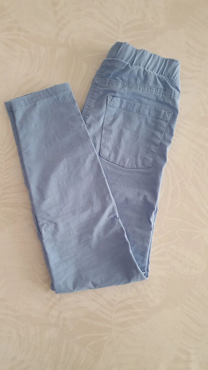 Pantalon jegging bleu, porté 1 seule fois, taille 9-10 ans