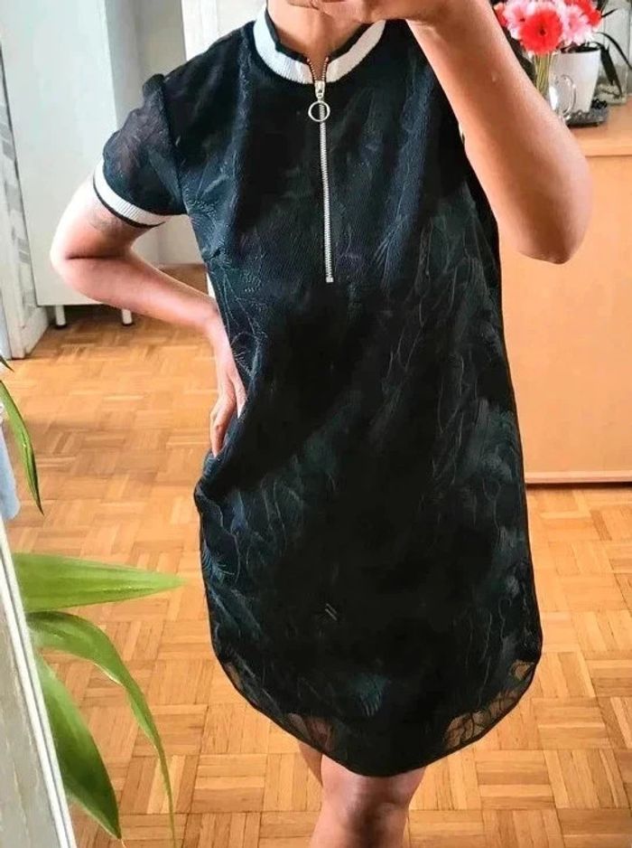 Magnifique robe Taille 36 I.Code Valeur 125 euros - photo numéro 2