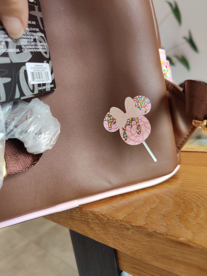 Loungefly Minnie lolipop chocolate - photo numéro 4
