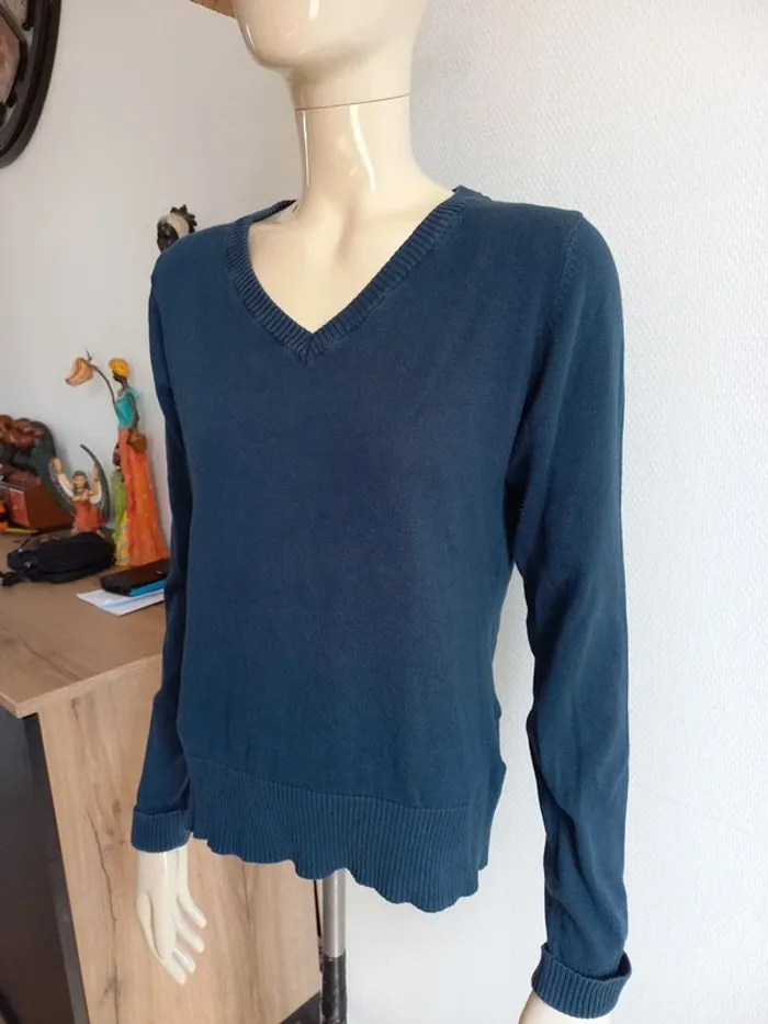 Pull femme bleu T.38/40 - photo numéro 3