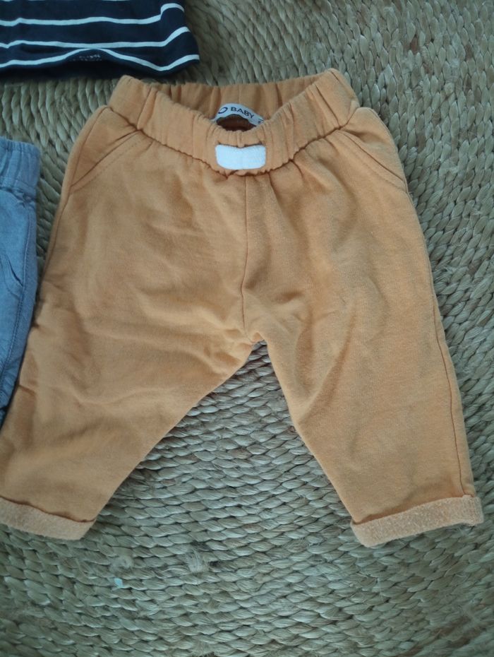 Lot de vêtements - photo numéro 4