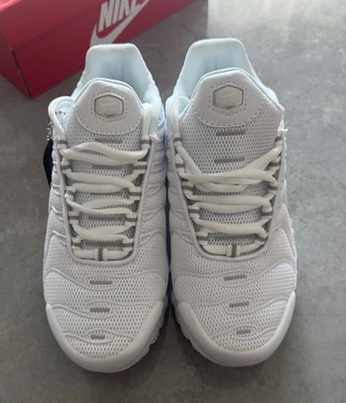 Nike Tn blanc 38 - photo numéro 5