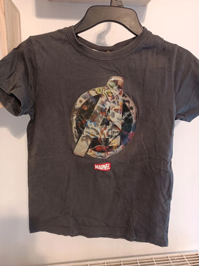 Tee-shirt Marvel