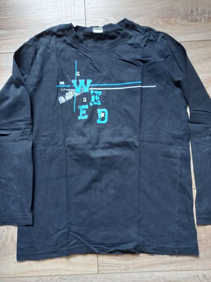 Tee-shirt manches longues noir taille 14 ans