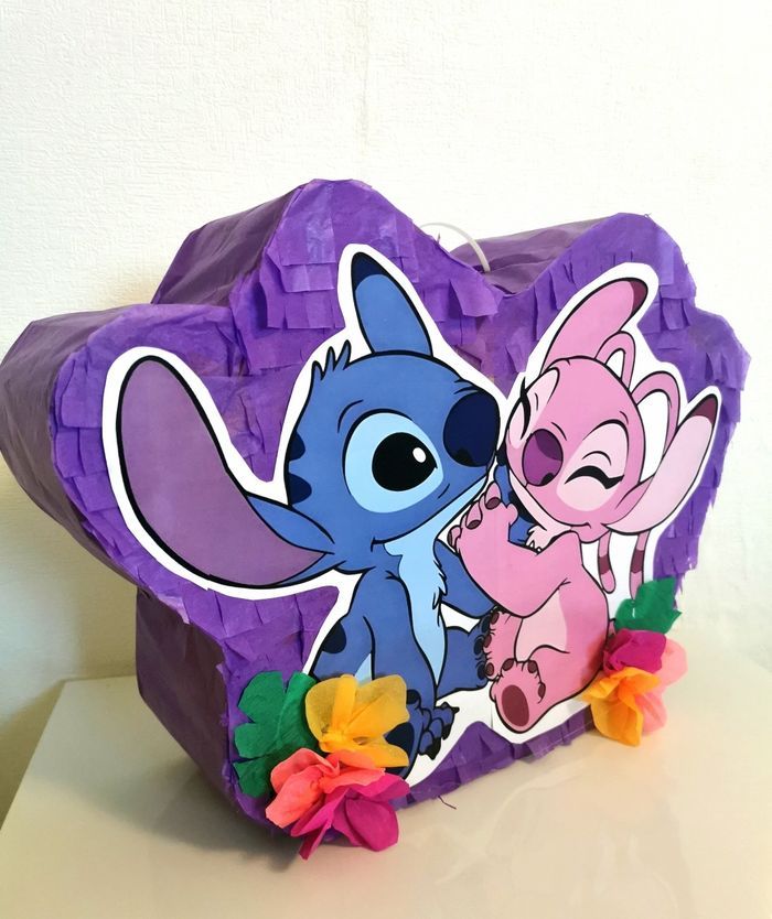 Stitch et angel pinata