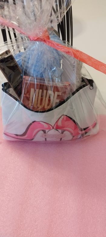 Trousse à maquillage garnie 