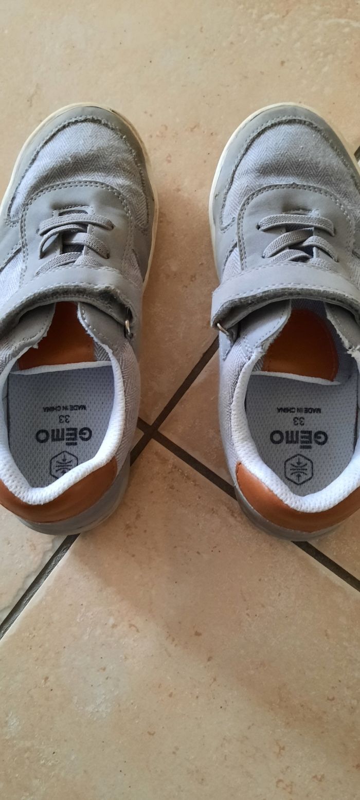 Basket en toile pointure 33