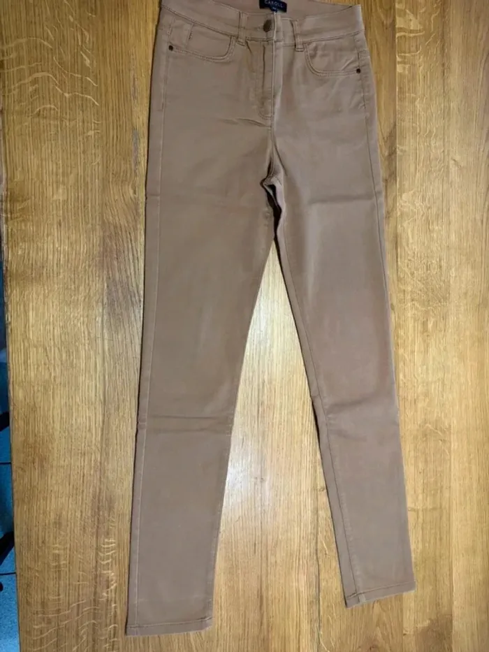Pantalon beige Caroll