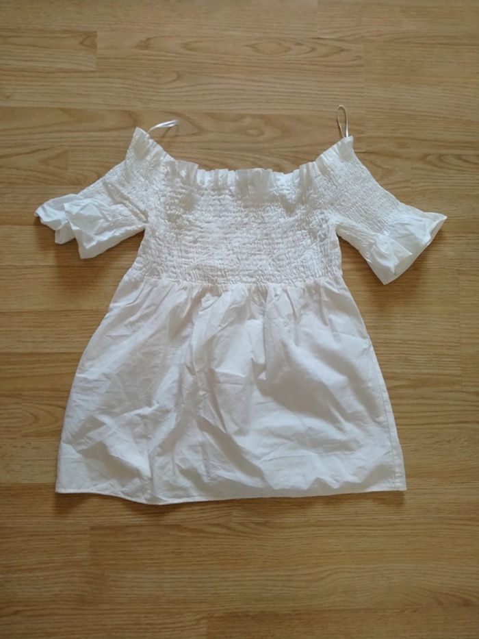 Haut blanc. Manches courtes. Femme . Promod.
Taille 36 - photo numéro 2