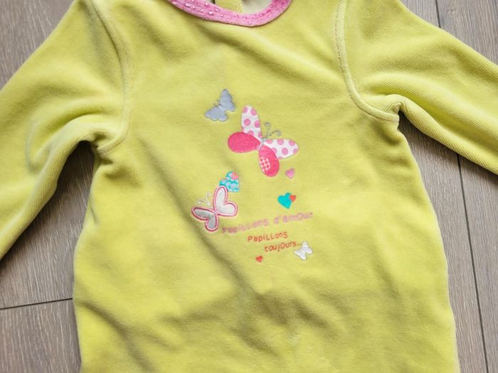 Pyjama vert. Fille 12 mois. Marque Orchestra - photo numéro 2