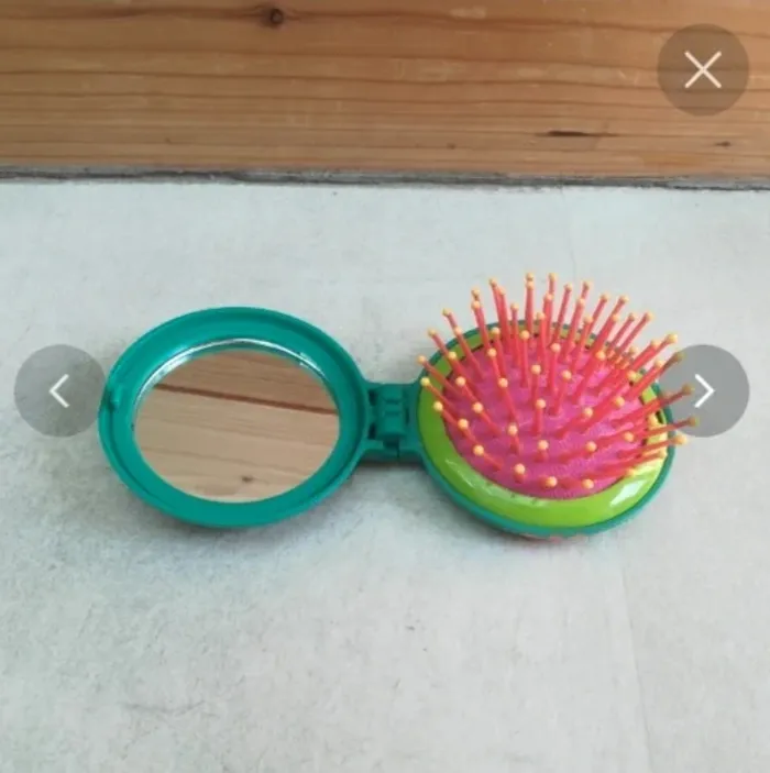 Brosse à cheveux miroir pylônes - photo numéro 5