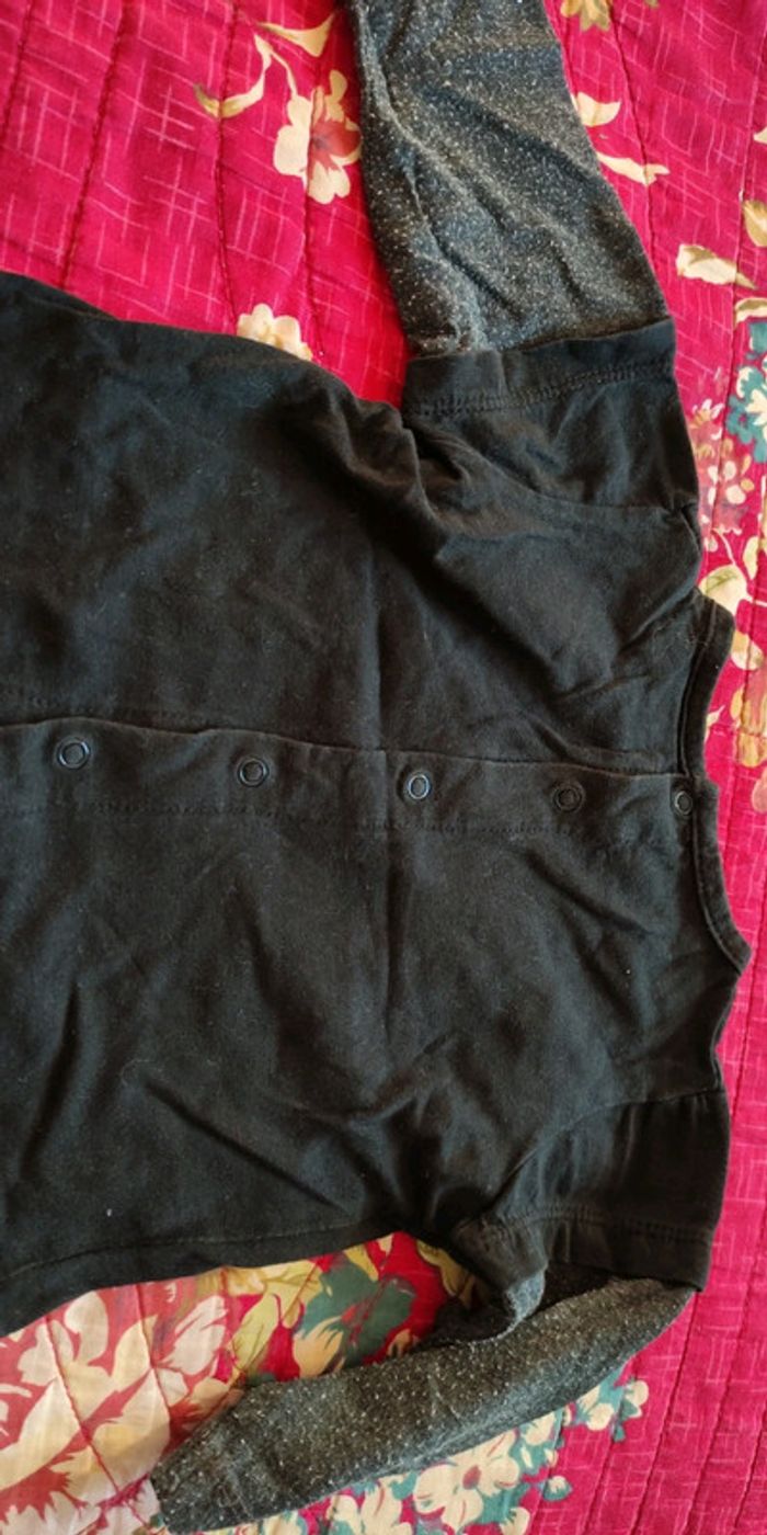 Haut ACDC 6 mois - photo numéro 3