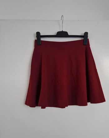 Jupe bordeaux volante