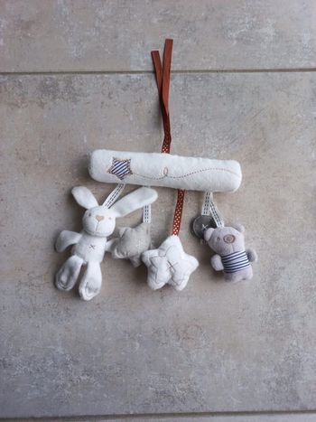 Petit mobile à suspendre au lit ou à la poussette