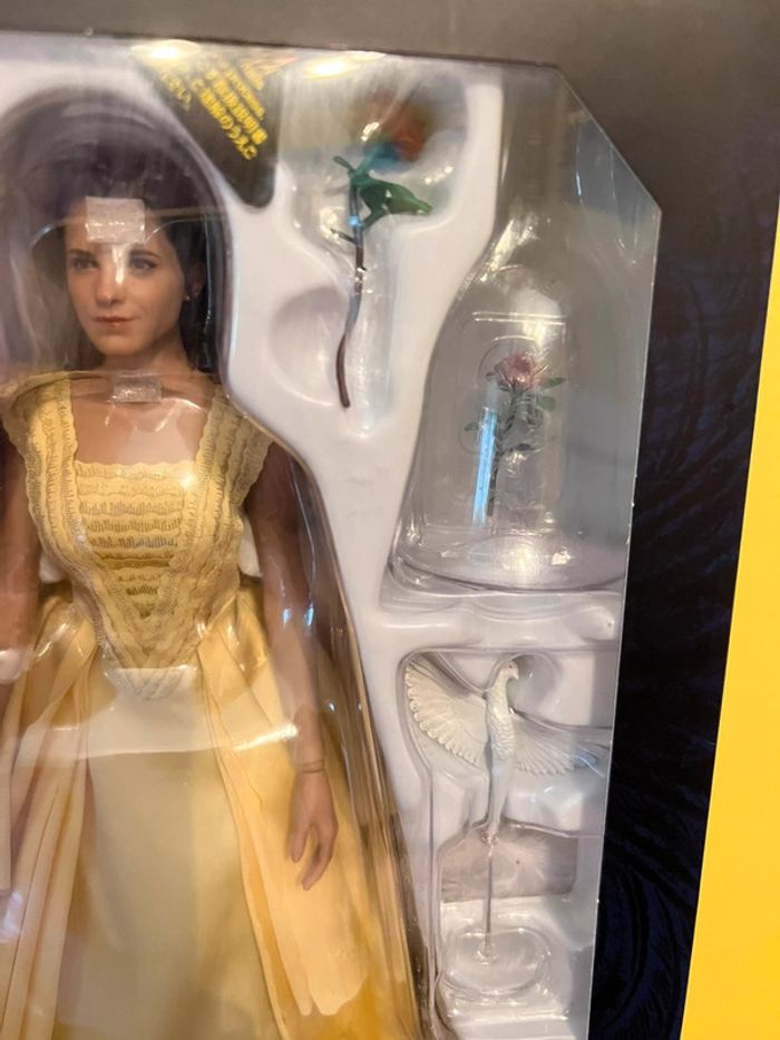 Poupée Disney la belle et la bête - photo numéro 5