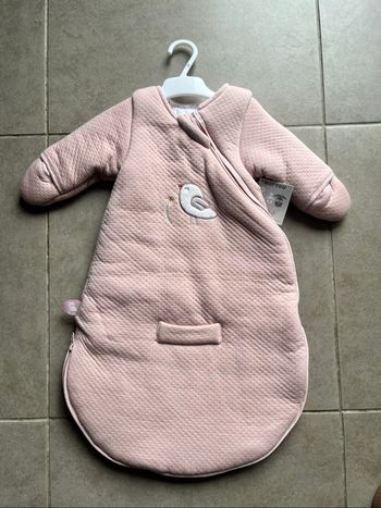 Gigoteuse bébé fille