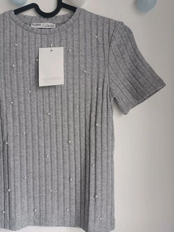 Pull léger à manches courtes gris à perles Pull & Bear Taille S Neuf avec étiquette