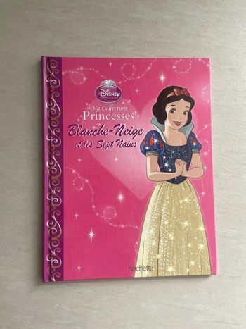 Livre blanche neige et les sept nains