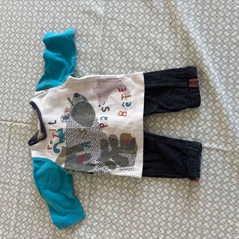 Ensemble catimini taille 3 mois