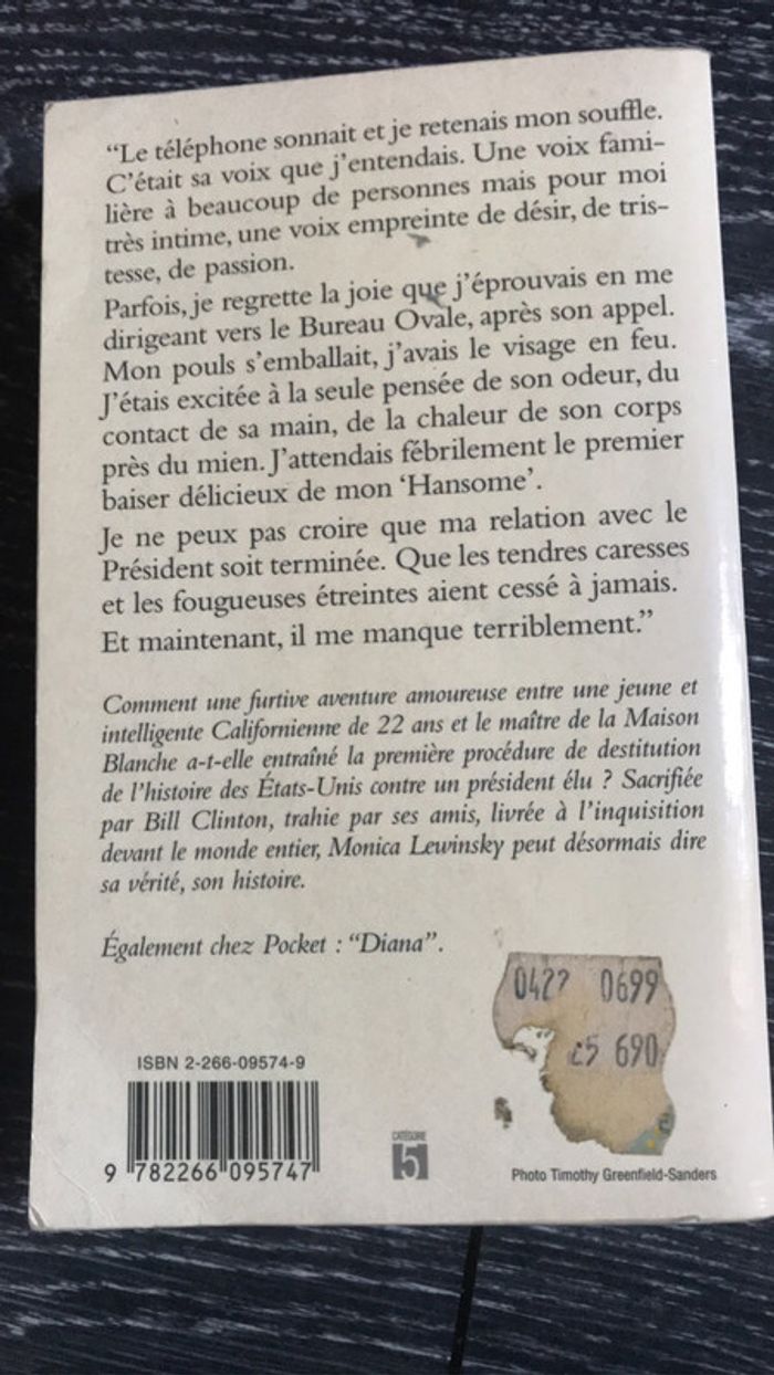 Livre Monica, son histoire - photo numéro 2