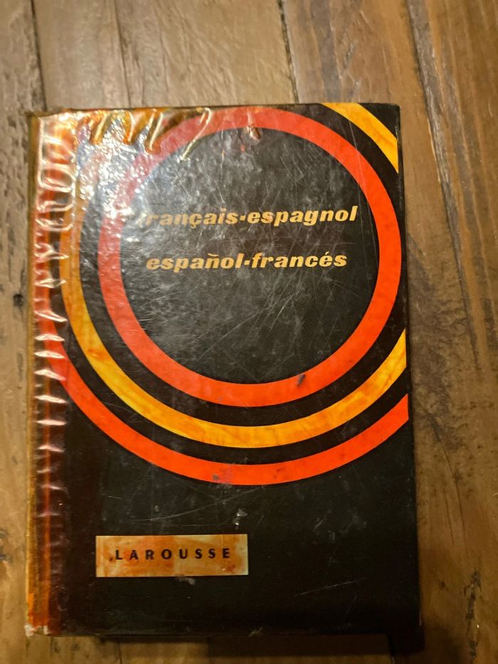 La tapisse français espagnol
