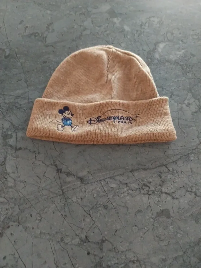 Bonnet - photo numéro 2