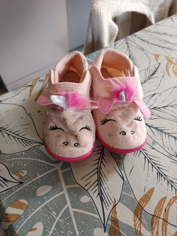 Chaussons licornes taille 27