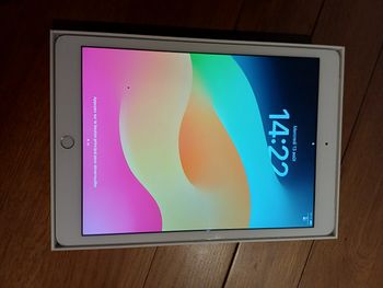 Ipad 8 32go wifi + cellular