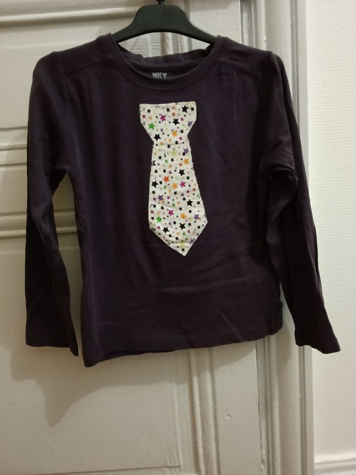 Tee-shirt NKY violet et multicolore