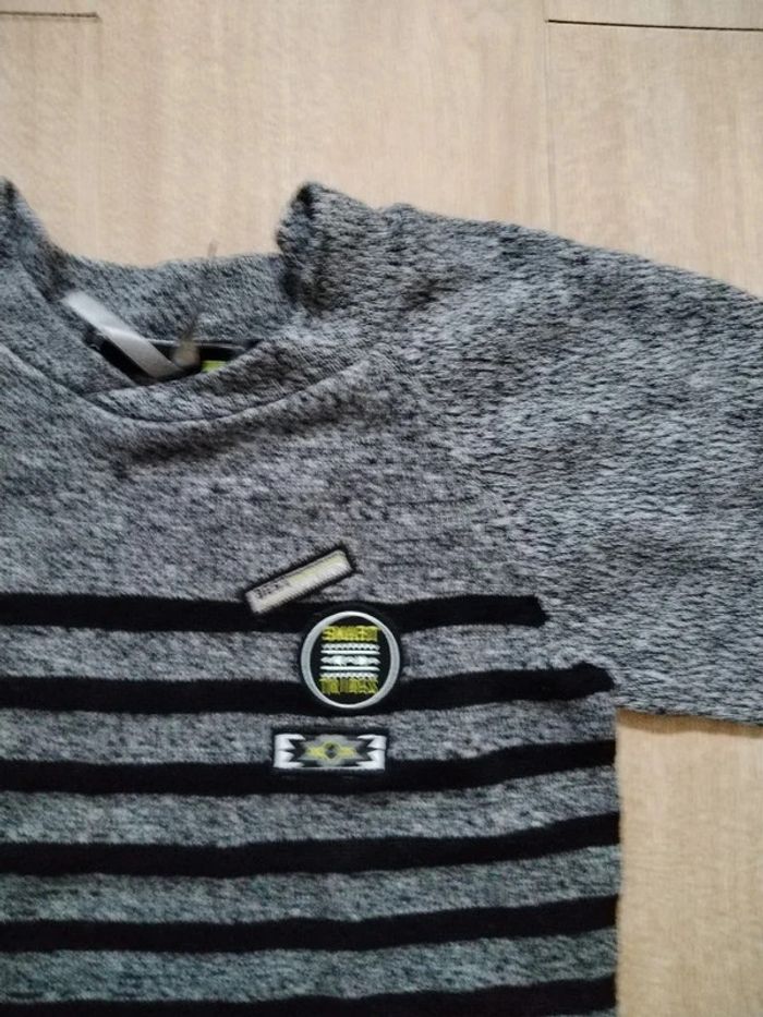 Pull fin 2 ans - photo numéro 2
