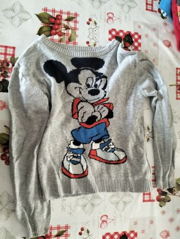 Pull gris Mickey (6 ans) disney  