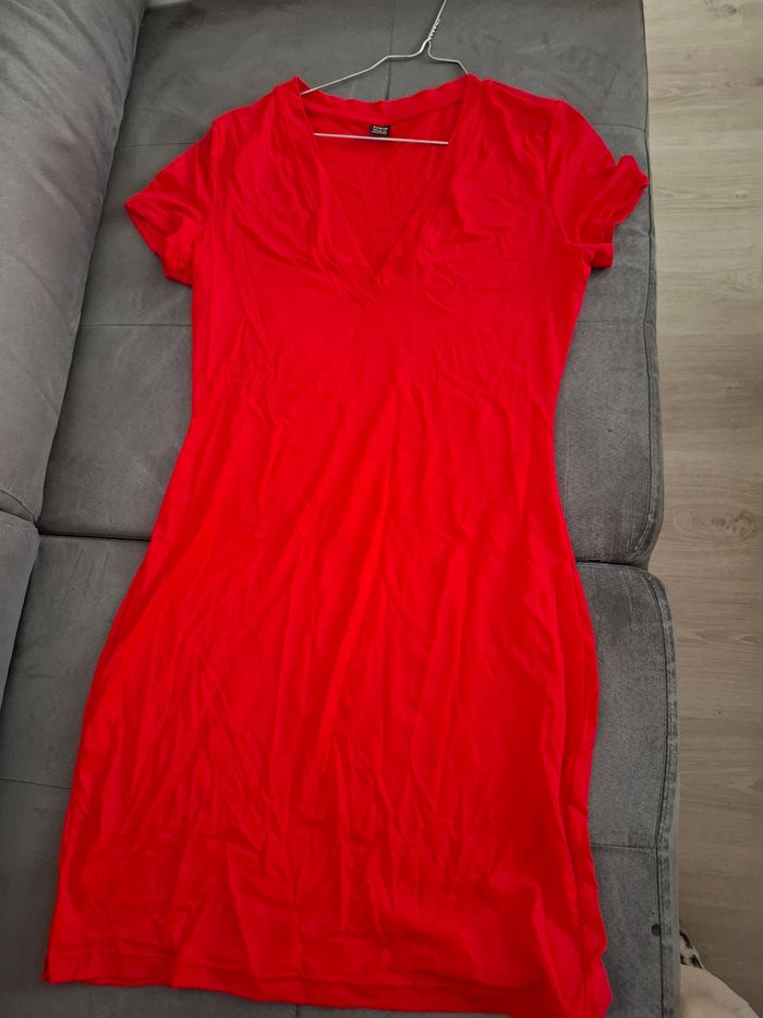 Robe rouge - photo numéro 4