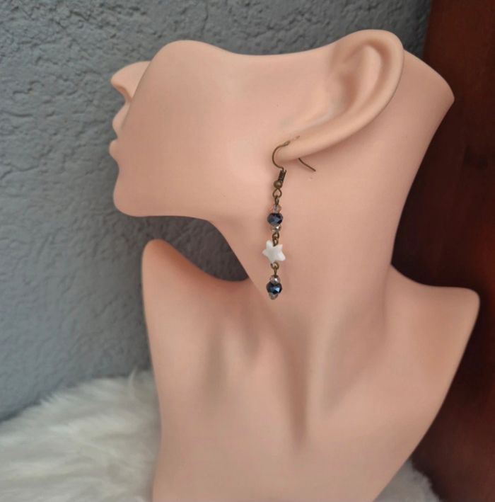 Boucles d’oreilles cristal et étoile blanche ✨🌟 #Bijoux #Étoile #Cristal