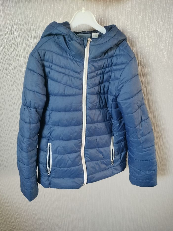 Doudoune taille 8 9 ans