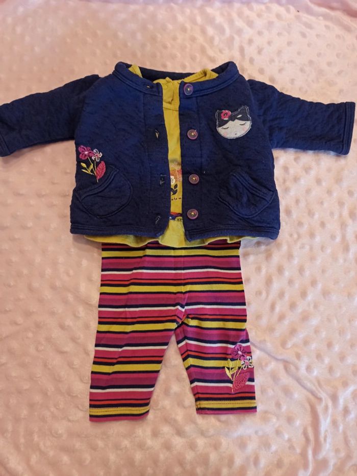 Ensemble fille 1 mois