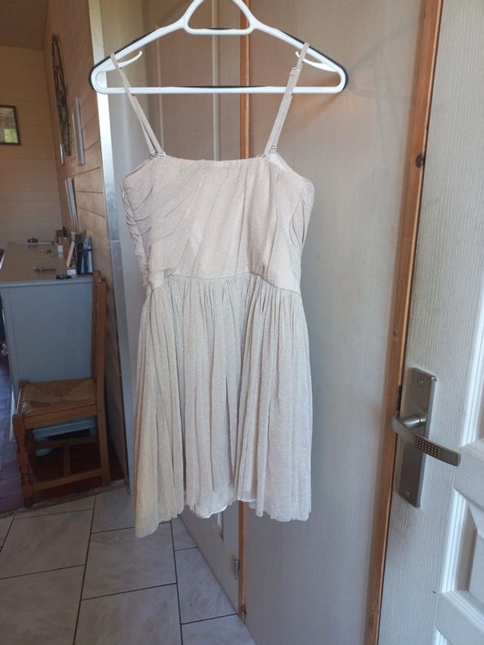 robe de cérémonie - photo numéro 5