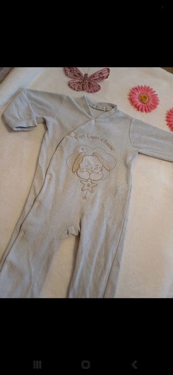 Pyjama bébé taille 12 mois