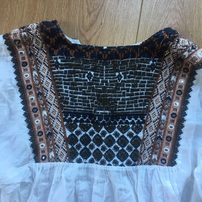 Blouse avec broderie 🧡 Mango 🧡 écrue - taille M - photo numéro 5