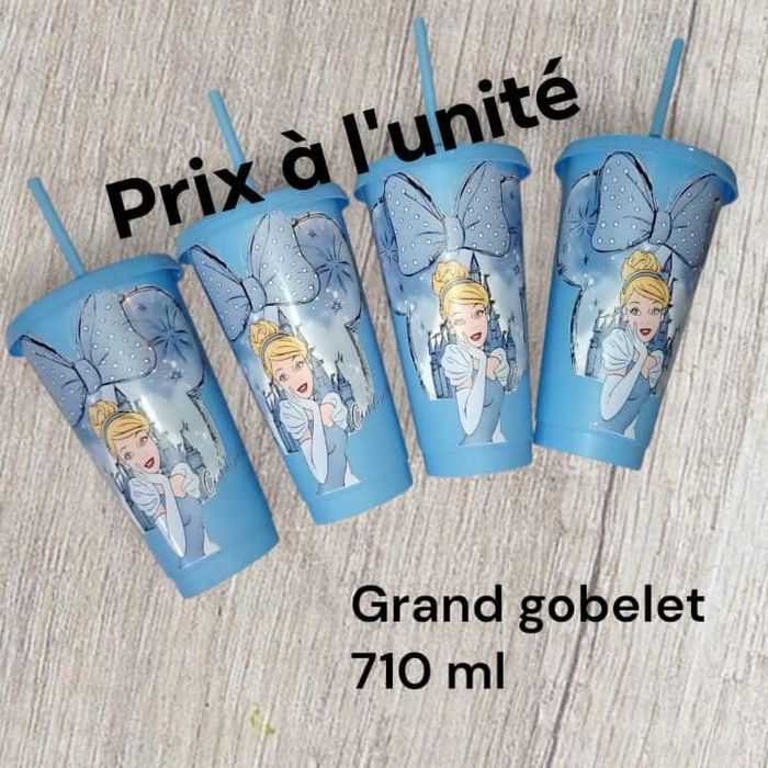 Grand gobelet à paille princesses disney cendrillon