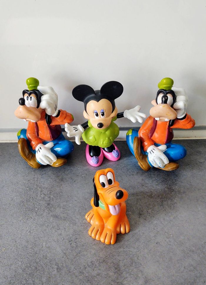 Lot figurines Disney