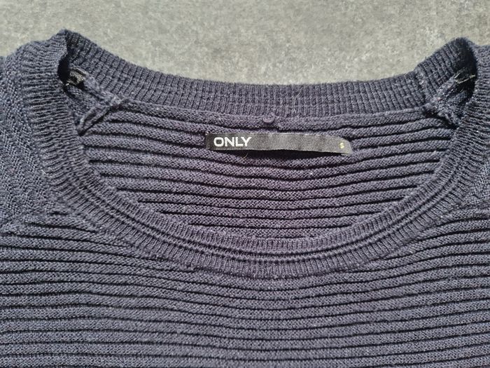 Pull Only taille S TBE - photo numéro 2