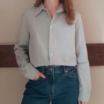 Chemise rayée contre vents et marées