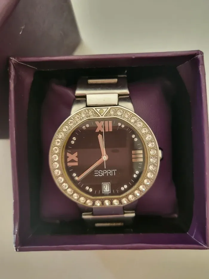 Montre femme - photo numéro 2